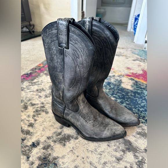 Frye Shoes - Frye Distressed Black Grey Leather Cowboy Cowgirl Boots Size 8 Womens